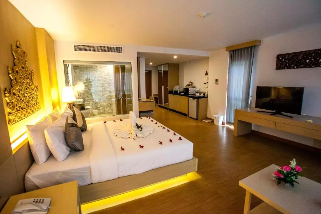 Phi Phi Harbour View Hotel